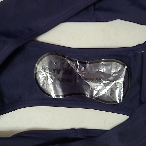 NWT Nicole Miller 2 piece navy floral swimsuit size 12 - Picture 7 of 7